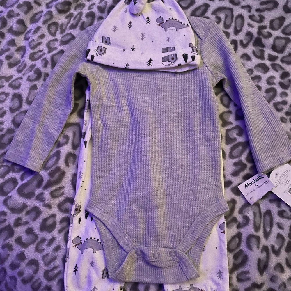 Matching set with hat